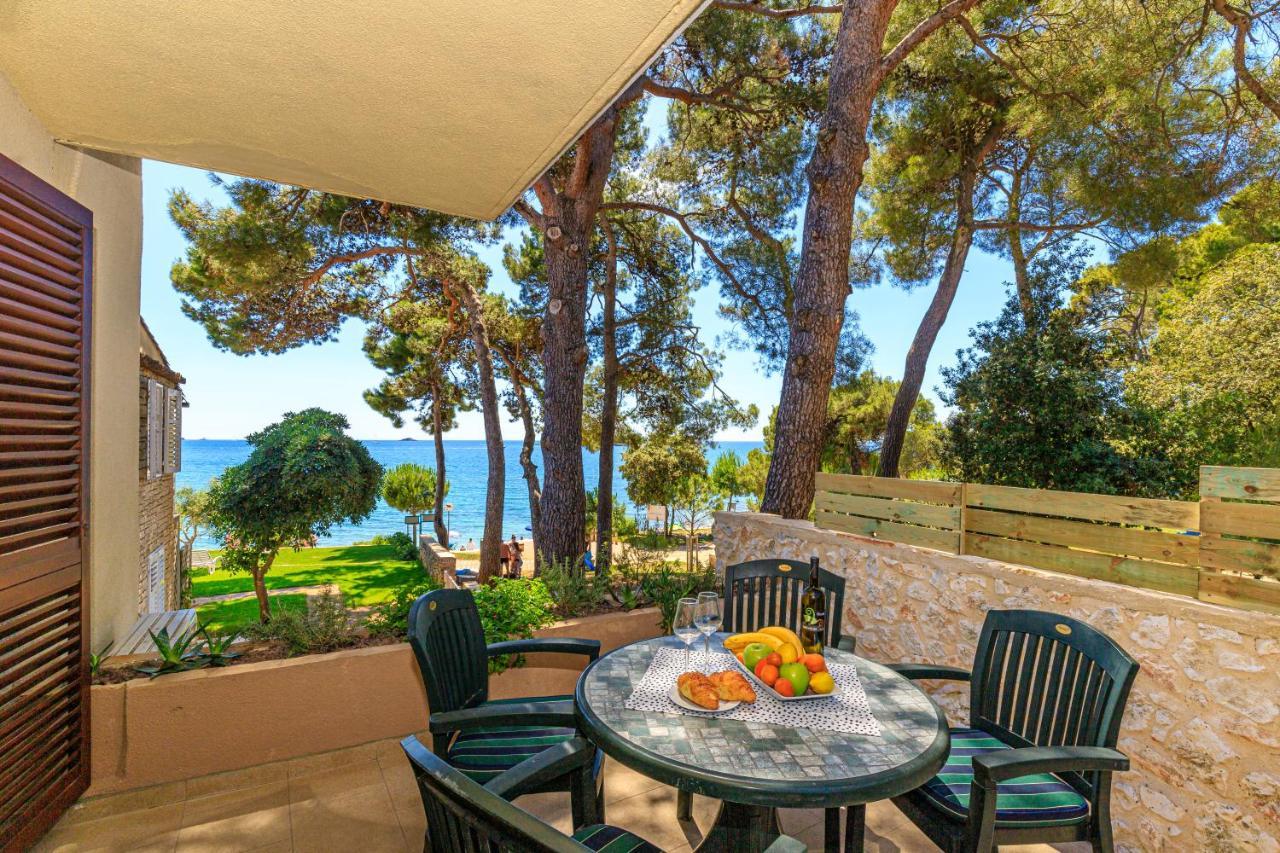 Al Mare Apartments ロヴィニ エクステリア 写真