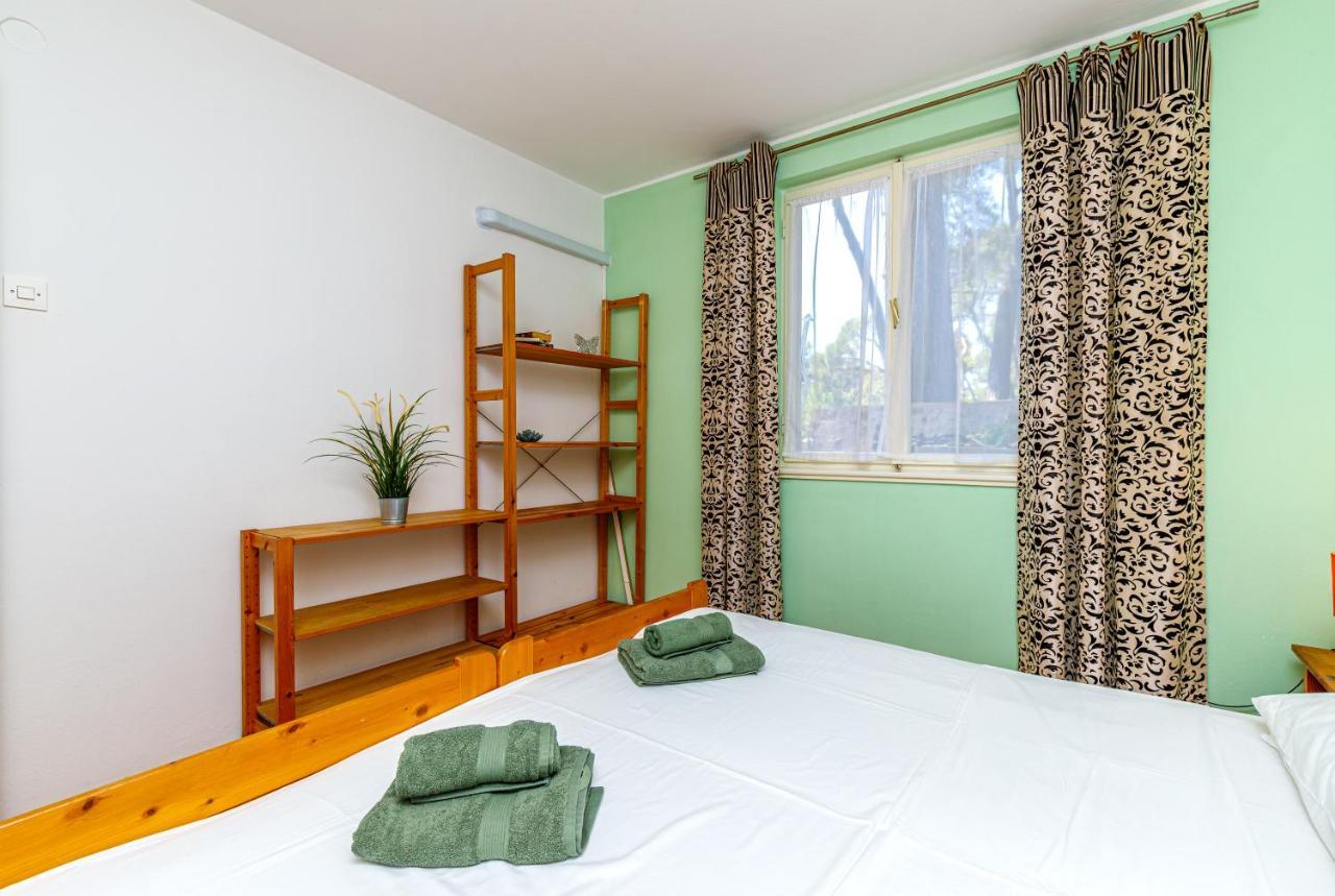 Al Mare Apartments ロヴィニ エクステリア 写真
